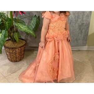 Vintage little girls/ Toddler 2-3T pageant dress Hi Low beaded floral appliqués